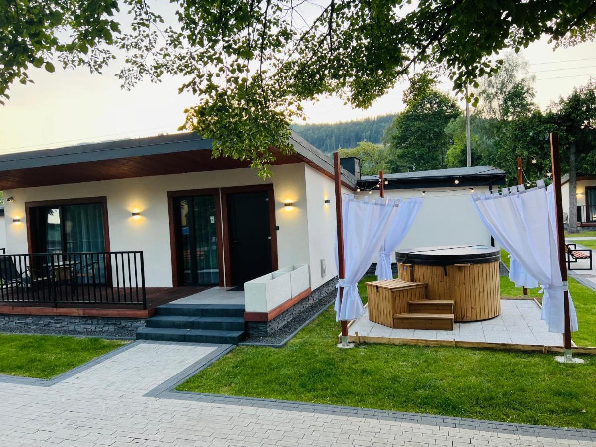 Wrzos Resort & Wellness **** Domki Caloroczne Wegierska Gorka Bagian luar foto