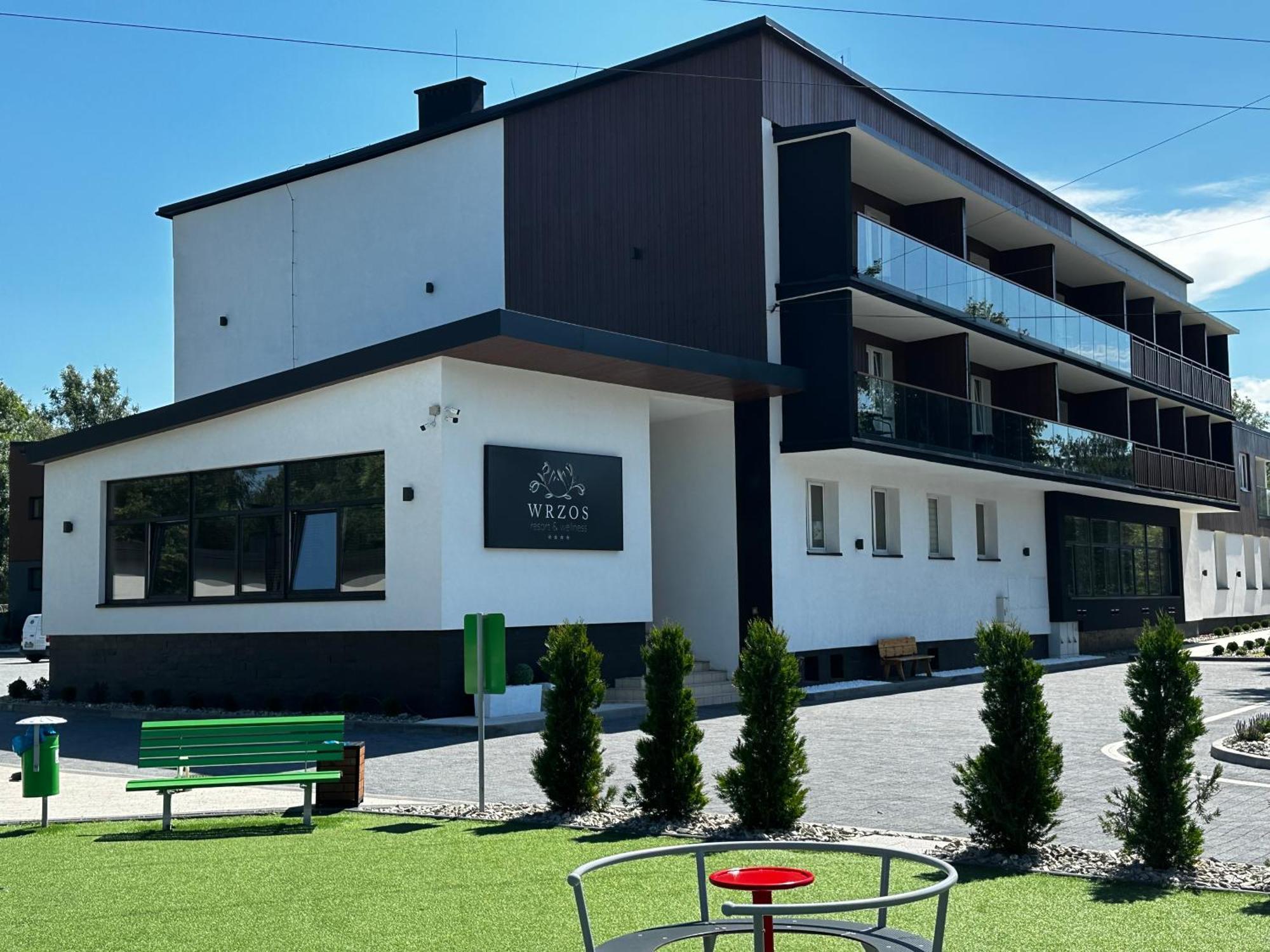 Wrzos Resort & Wellness **** Domki Caloroczne Wegierska Gorka Bagian luar foto