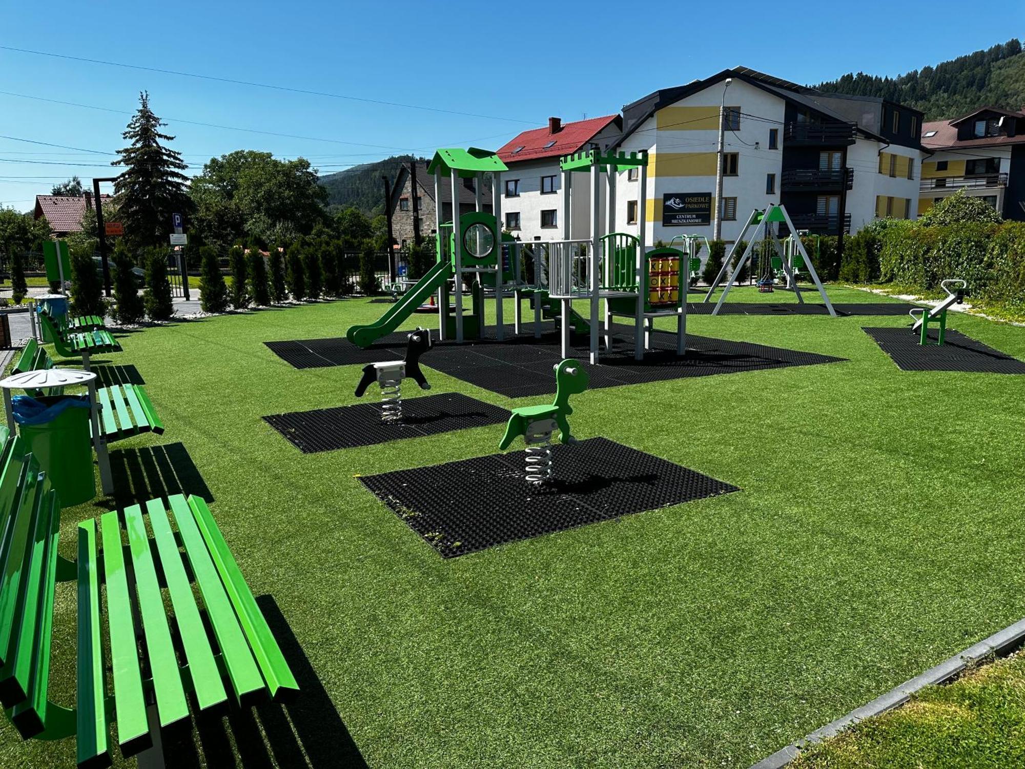 Wrzos Resort & Wellness **** Domki Caloroczne Wegierska Gorka Bagian luar foto